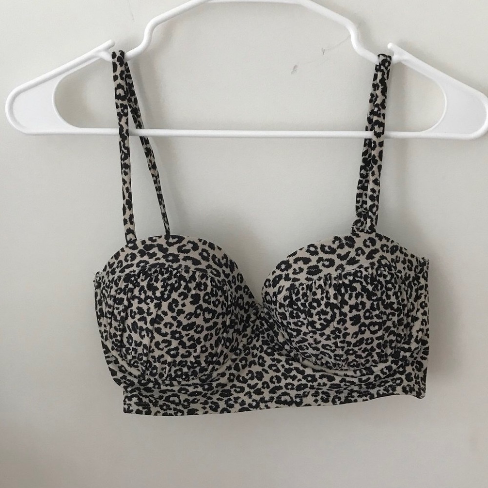 Leopard print bikini top